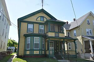 ChicopeeMA SpringfieldStreetHD 112GrapeStreet