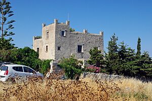 GR-naxos-pirgos-belonia