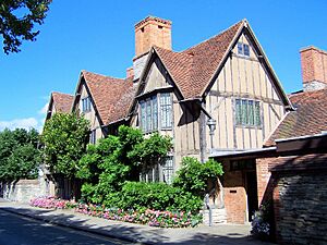 Halls Croft, Stratford-upon-Avon3