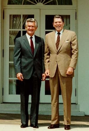 Hawke Reagan1985