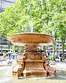 Josephine Shaw Lowell Memorial Fountain, Bryant Park, 2017 083 (cropped)