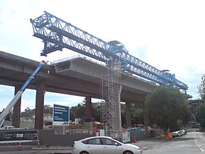 Newmarket Viaduct Continues Building I