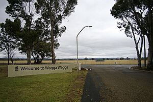 Welcome to Wagga Wagga sign (YSWG)
