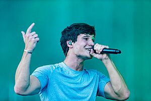 Wincent Weiss - 2023258190043 2023-09-15 Glücksgefühle Festival - Sven - 1D X MK II - 2557 - B70I2410.jpg