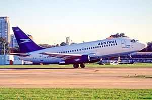 319bo - Austral Boeing 737-200; LV-ZSW@AEP;22.09.2004 (4709835646)