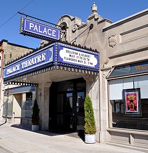 710 Dundas Palace Theatre