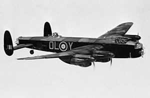 Avro Lancaster B.I 83 Sqn in flight 1942