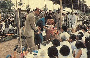 Bhumibol Adulyadej and Sirikit at Nakhon Si Thammarat (24)