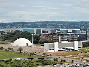 Brasília - Museu e Biblioteca nacional