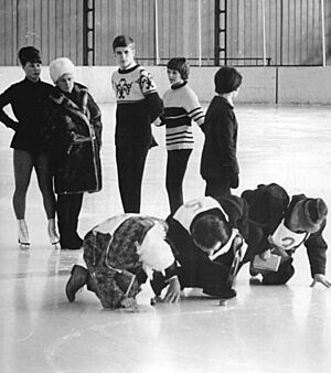 Bundesarchiv Bild 183-C1219-0019-003, Günter Zöller, Gabriele Seyfert, Martina Clausner