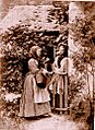 By Marie Louise Thomsen girls at gate