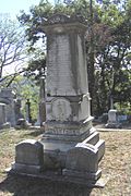 Gov Robert P Letcher gravestone