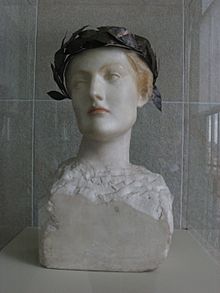 Khnopff english woman front