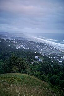 Lincoln City Skyline