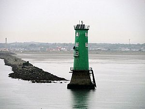 North Bull Lighthouse, Dublin (geograph 5417369)