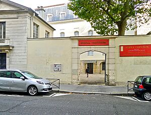 P1330758 Paris V rue St-Jacques n269 scola cantorum rwk1