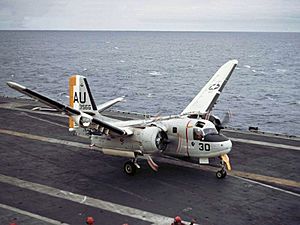 S-2E landing on USS Yorktown 1969