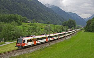SBB RBDe 560 «Domino» bei Leuggelbach 1
