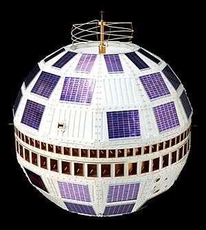 Telstar 1 replica