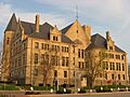 Wayne County Courthouse in Richmond, western side closeup