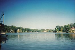 Williamstown Lake, View of main dam area, Taken by Ally Hilgefort, 2005.jpg