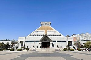20210220 Henan Museum - main hall 01