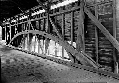 Bartram's Covered Bridge, Spanning Crum Creek, Newtown Square vicinity (Willistown-Newtown Townships), Newtown Square, Delaware County, PA HABS PA,15-WHIHO.V,3-3
