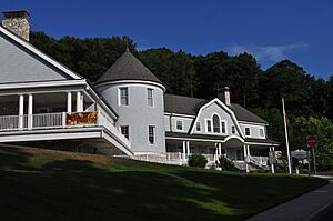 Cold Spring Harbor Library 02 (9353981331) (2)
