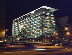Edificio del I.N.E. (Madrid) 01