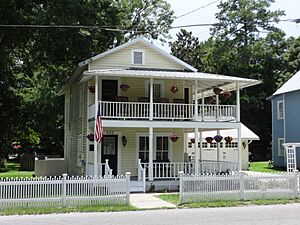 Foster Colson-Foster House, Woodbine