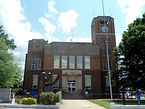 Franklin County Courthouse, Ozark, AR 002