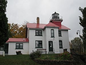 Grand Traverse Lighthouse (Oct 2020).jpg