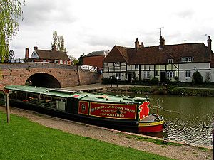 Hungerford, Kennet and Avon Canal - geograph.org.uk - 6289