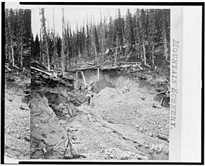 Hydraulic mining, california gulch - library of congress