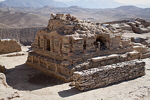 Mes Aynak stupa