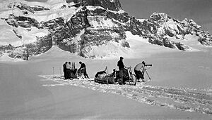 Operation Tabarin. Survey field work (BAS AD6 19 1 A42 7)