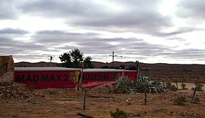 P1000583 Silverton Mad Max Museum Landscape