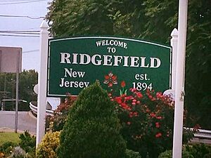 Ridgefield (New Jersey) Welcome Sign.jpg