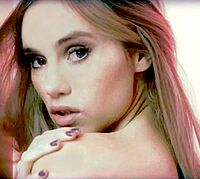 Suki Waterhouse in 2014