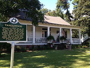 Tanglewood (Clinton, Mississippi)