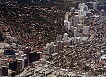 Wilshire Boulevard winds through Westwood-3730987095 (cropped)