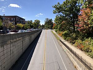 2022-10-08 11 58 22 View south along Pennsylvania State Route 320 (Chester Road) from the overpass for the rail line just north of Park Avenue in Swarthmore, Delaware County, Pennsylvania