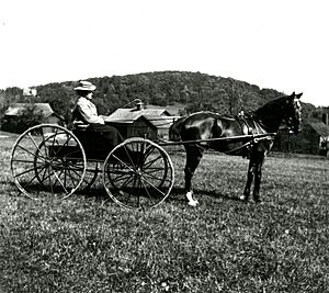 Caroline Foster in Runabout