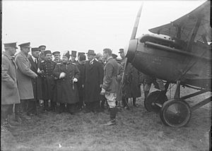 Civilian and military visitors inspecting R.A.F. S.E.5b aircraft RAE-O409