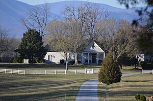 Geddes farmhouse from the road