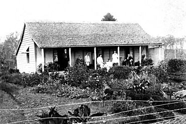 Hay Cottage, farmhouse at Rush Creek.jpg