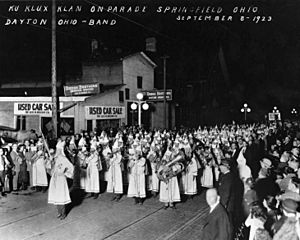 Ku Klux Klan on parade, Springfield, Ohio.jpg