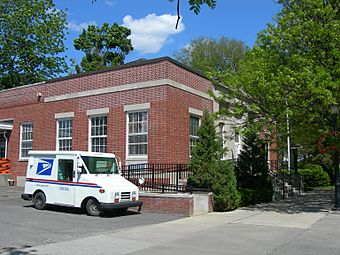 Post office in Cooperstown, New York.jpg