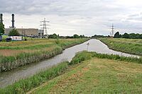 River Welland at high tide. - geograph.org.uk - 188931.jpg