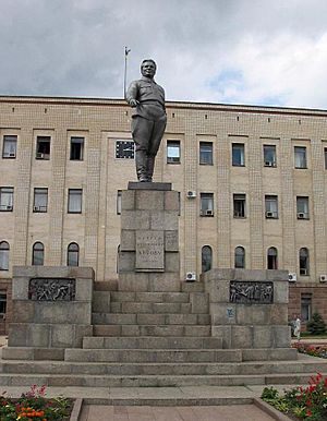 Пам'ятник Сергію Кірову в Кіровограді
